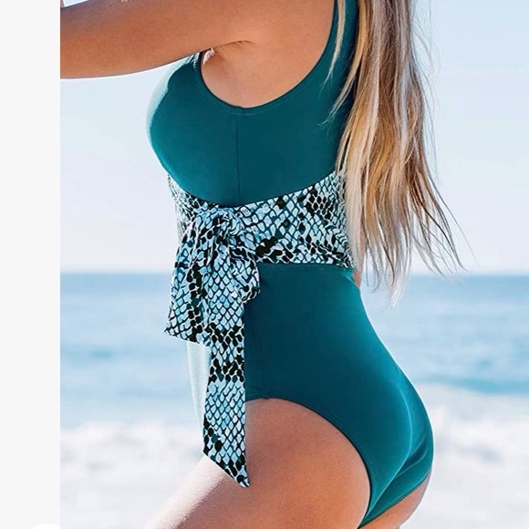 CUPSHE Women's One Piece Swimsuit Wrap Color Block Tie Side Bathing Suit Size XL - Picture 2 of 10